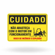 Placa Cuidado - Não Abasteça com o Motor em Funcionamento