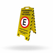 Cavalete de Sinalização "Estacionamento Exclusivo Clientes" Trilíngue